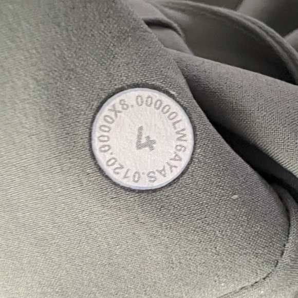 Lululemon Noir Crop Waist Tie Removed High Rise Relaxed Fit Pant in Grey Sage - Picture 14 of 14